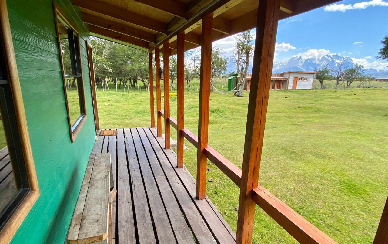 Cabanas Vista Al Paine Torres del Paine Nemzeti Park Kültér fotó
